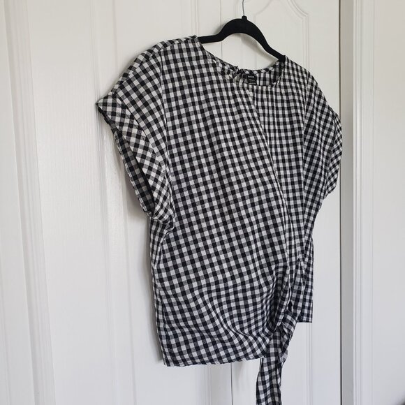 SHEIN Batwing Sleeve Knot Hem Black and White Gingham Top - Picture 5 of 7